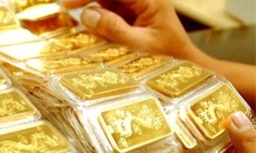 Giá vàng chấm dứt chuỗi 7 phiên tăng