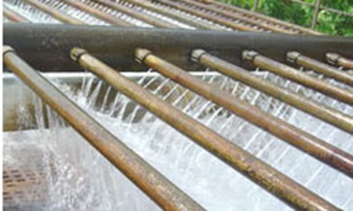 Hà Nội hoãn tăng giá nước sinh hoạt, vé xe buýt  