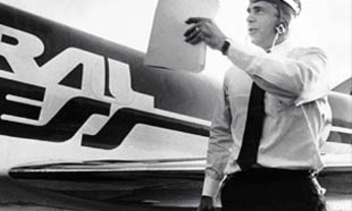 Những “người khổng lồ” ra đời trong khủng hoảng