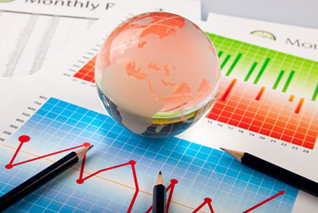  IMF cho rằng, kinh tế Mỹ trong năm 2013 dự kiến đạt mức tăng trưởng 1,6% và nâng lên 
2,6% trong năm tới, giảm lần lượt 0,1% và 0,2% so với lần dự báo tháng 7 - Ảnh: FTnews. 