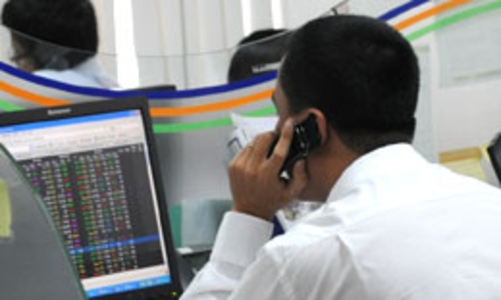 Ủy ban Chứng khoán bác bỏ tin đồn