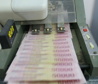 "Thị trường cho thuê tài chính nước ta năm qua đã tỏ rõ là một kênh dẫn vốn hiệu quả cho nền kinh tế".