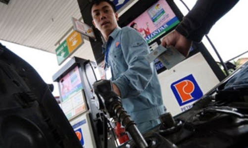 Giá xăng sắp “gánh” thuế bảo vệ môi trường