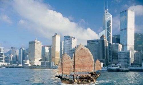 “Pháo đài tiền tệ” dịch chuyển về châu Á