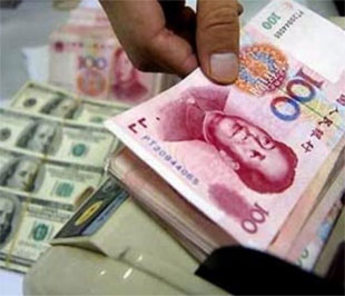  Kể từ khi đồng Nhân dân tệ được "tháo neo" khỏi USD vào năm 2005 tới nay, đồng tiền này đã lên giá 21% so với USD.