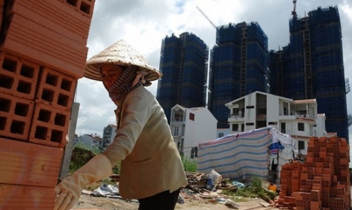 Lạm phát do đâu?