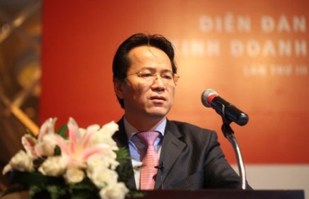 Theo công văn ngày 24/8 của Cơ quan Cảnh sát điều tra, ông Lý Xuân Hải bị bắt tạm giam vì tội cố ý làm trái quy định của Nhà nước về quản lý kinh tế gây hậu quả nghiêm trọng theo điều 165, Bộ luật Hình sự. Thời hạn tạm giam 4 tháng kể từ ngày 23/8.