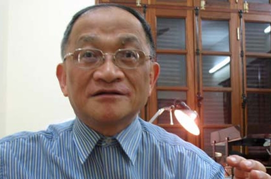 “Doanh nghiệp xin được cái mỏ hay lô đất thì giàu ngay, chăm chú đầu tư khoa học công nghệ thì phải đợi 5-10 năm”.