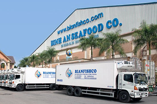 Trong nội dung tái cơ cấu, SHB sẽ thực hiện giải ngân cho Bianfishco trả nợ tiền mua nguyên liệu của nông dân, bổ sung vốn lưu động phục vụ hoạt động sản xuất, kinh doanh.