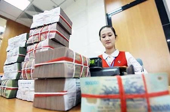 Việc giảm lãi suất cho các khoản vay cũ dù mức độ nào cũng đều có giá trị cho người vay, nhất là trong bối cảnh khó khăn chung hiện nay.