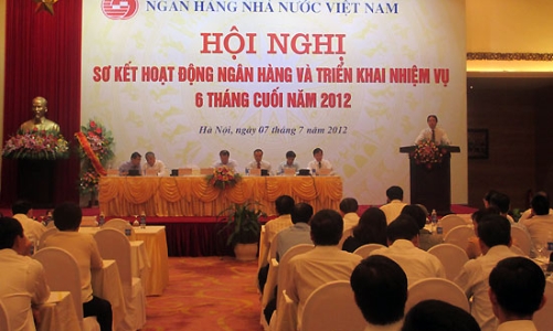 Sẽ “giải cứu” lãi suất cho các khoản vay cũ?