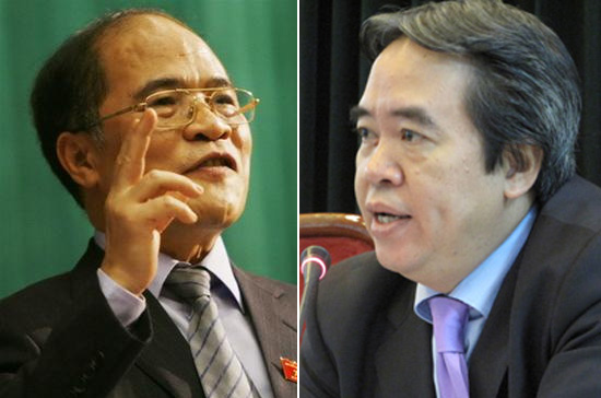 Chiều 21/8, “nhường” vị trí điều hành cho Phó chủ tịch Quốc hội Nguyễn Thị Kim Ngân, ông Nguyễn Sinh Hùng đã thể hiện quyền hạn bình thường của một vị đại biểu, song cũng ít nhiều gây sự bất ngờ vì Chủ tịch Quốc hội trực tiếp chất vấn một thành viên Chính phủ vẫn là điều “xưa nay hiếm”.