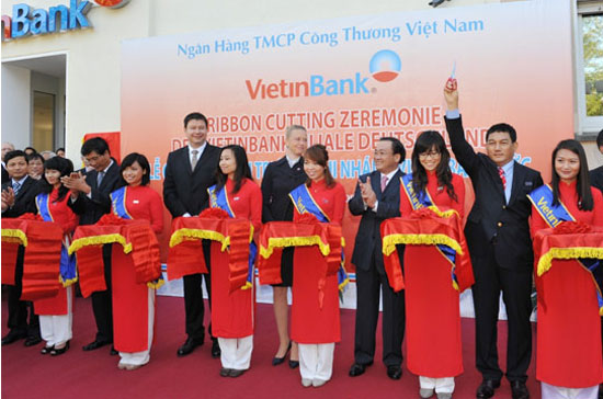 Chi nhánh của VietinBank tại Đức đã đi vào hoạt động từ 6/9/2011.