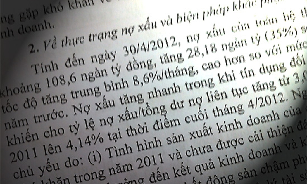 Tại văn bản trả lời chất vấn, Thống đốc Bình nhấn mạnh, xử lý nợ xấu là một trong những nội dung quan trọng trong đề án cơ cấu lại hệ thống các tổ chức tín dụng. 