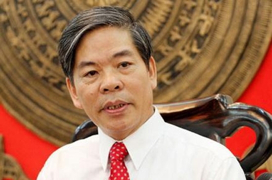 Bộ trưởng Nguyễn Minh Quang: "Phương án tăng thời hạn sử dụng đất trồng cây hàng năm lên 50 năm là để đồng nhất với thời hạn sử dụng đất trồng cây lâu năm, hiện đất trồng cây lâu năm được giao trong 50 năm".