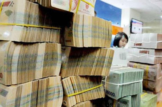 VNBA kiến nghị Chính phủ cần có chính sách khuyến khích các ngân hàng cho vay đối với các lĩnh vực ưu tiên.