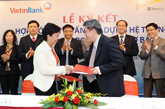 Ngày 14/3 vừa qua, VietinBank và Ernst & Young ký kết hợp đồng tư vấn xây dựng hệ thống quản lý rủi ro tín dụng cơ bản.