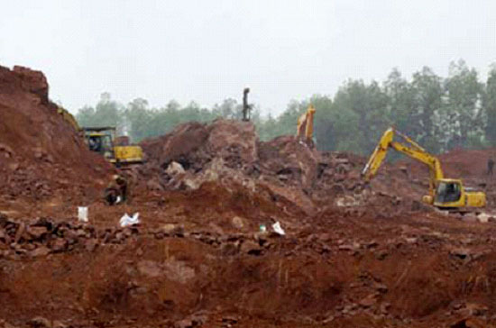 Một số dự án của các nhà đầu tư trong nước hiện cũng đang kẹt với bài toán mặt bằng.