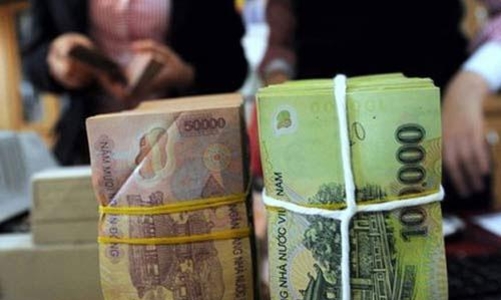 Cho vay VND lãi suất… 7%/năm