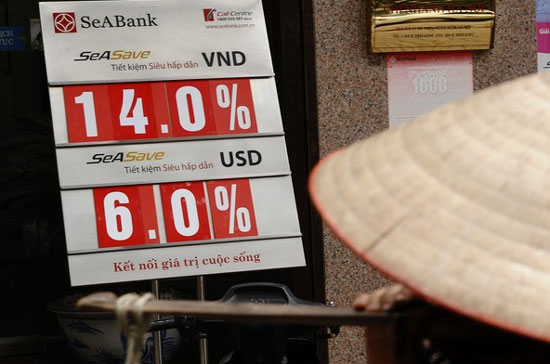  Bật xi nhan trước khi rẽ, Ngân hàng Nhà nước đã phát đi tín hiệu để điều chỉnh ứng xử tích cực của người gửi tiền đối với hệ thống.