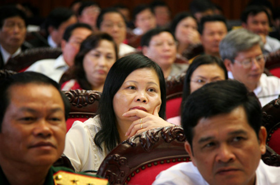 Nhiều đại biểu Quốc hội cho rằng, điều hành của Chính phủ trong thời gian qua vẫn chạy theo số lượng.