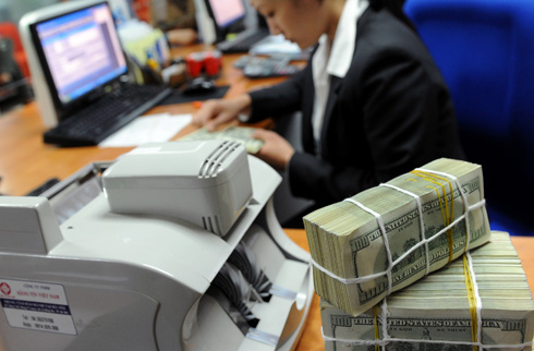 VEPR bày tỏ sự lo lắng về tiến trình tái cơ cấu hệ thống ngân hàng thương mại tại Việt Nam.