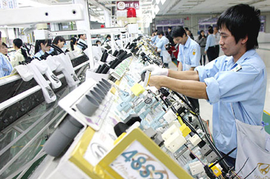 Trong 5 tháng đầu năm, về lĩnh vực đầu tư, ngành công nghiệp chế biến, chế tạo dẫn đầu với hơn 3,3 tỷ USD vốn đăng ký.