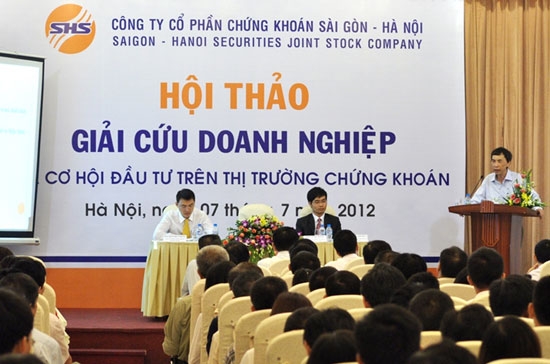 Các đánh giá đưa ra tại hội thảo cho rằng, dù có nhiều khó khăn nhưng chứng khoán đã và vẫn sẽ là kênh đầu tư hấp dẫn.