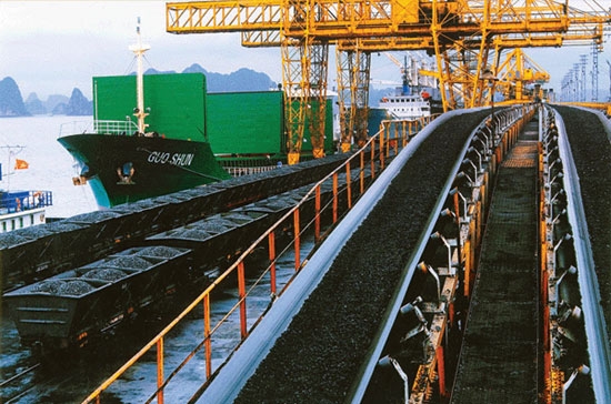 TKV cũng vừa huy động 500 tỷ đồng trái phiếu với lãi suất trong năm đầu là 14,5%/năm.