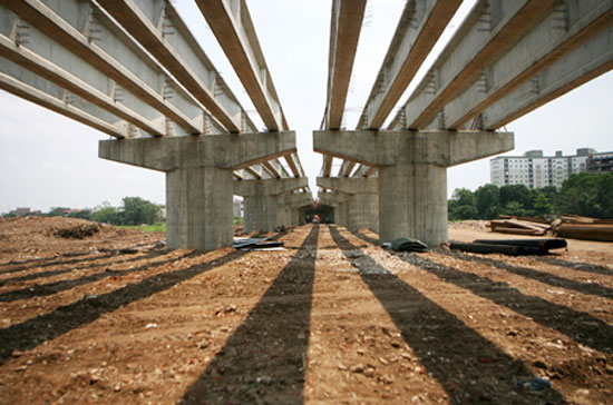 Có quá nhiều nguyên nhân để niềm tin vào hiệu quả của đầu tư công chưa thể vững vàng.