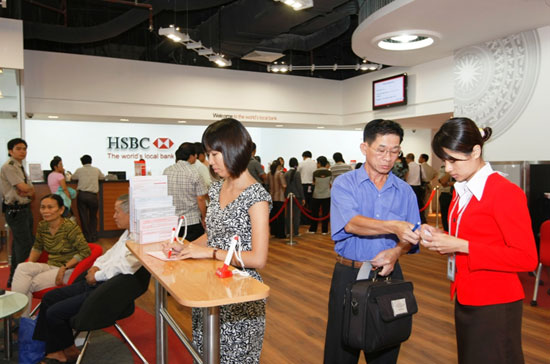 Lãi suất cho vay tốt nhất đối với khách hàng cá nhân tại HSBC qua điều chỉnh này chỉ từ 15,9% - 18,9%/năm.