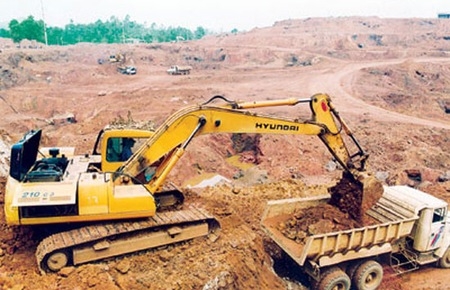 Mỏ Thạch Khê được xem là mỏ sắt lớn nhất khu vực Đông Nam Á, được phát hiện từ năm 1960, với trữ lượng khoảng 544 triệu tấn.