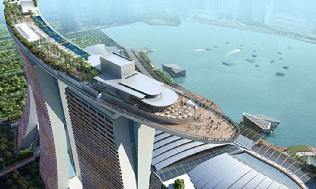 Tổ hợp Marina Bay Sands tại Singapore. Việt Nam có thể học tập kinh nghiệm của đảo quốc sư tử trong việc xây dựng khung pháp lý và cách thức tổ chức, vận hành dịch vụ cá cược trên quy mô lớn - Ảnh: AFP/Getty.