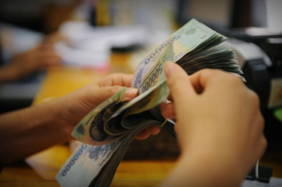 Các quy định mới về lãi suất bắt đầu có hiệu lực từ ngày 11/4/2012.