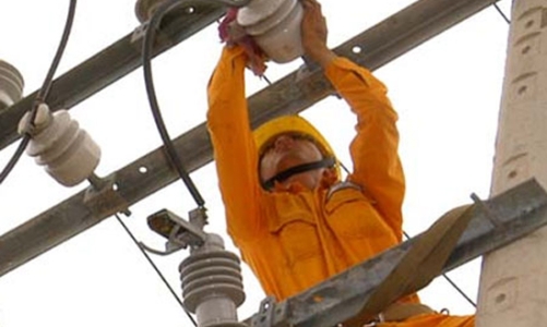 Tại sao điện nhập từ Trung Quốc có giá cao hơn mua trong nước?