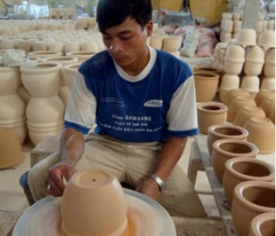 Gốm sứ là một trong những sản phẩm truyền thống của Việt Nam đã được khá nhiều người tiêu dùng trên thế giới biết đến. 