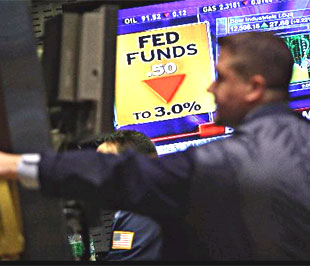 Đây là lần thứ hai, FED cắt giảm lãi suất với mức cắt giảm cao trong 9 ngày qua.