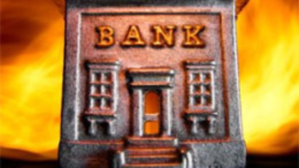Sửa luật để ngăn lũng đoạn ngân hàng