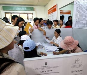 Đại lý bảo hiểm không còn trong tầm ngắm của người lao động.