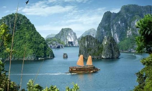 Vịnh Hạ Long được bình chọn là “kỳ quan thiên nhiên” mới