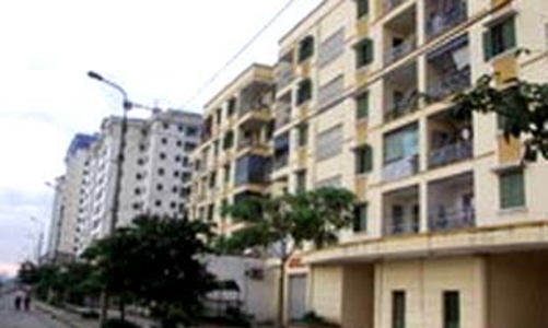 Nhà ở cho người thu nhập thấp: Mua và thuê đều khó