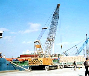 Cảng nước sâu Nghi Sơn.