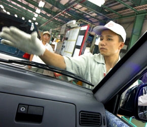 Tính chung 9 tháng, công nghiệp tiếp tục đạt tốc độ khá cao.