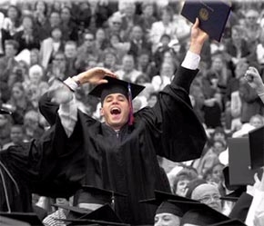 Nhà tuyển dụng sẽ ấn tượng nếu nhận thấy bạn đã là một người trưởng thành.