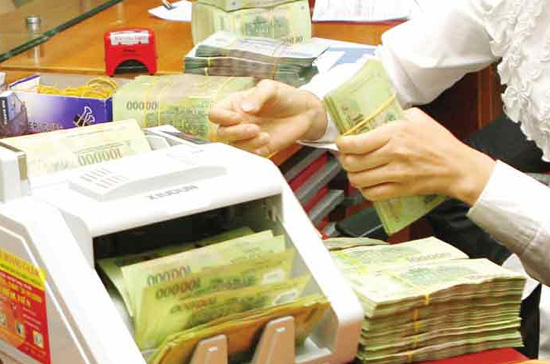 Tại cuộc họp các tổ chức tín dụng có trụ sở tại Hà Nội ngày 15/9, khá nhiều lãnh đạo ngân hàng đứng lên kêu ca về tiền gửi bị rút đi trong các ngày 9-10-11/9/2011.