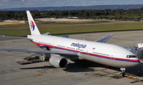 Bị dọa khủng bố, máy bay của Malaysia Airlines hạ cánh khẩn cấp