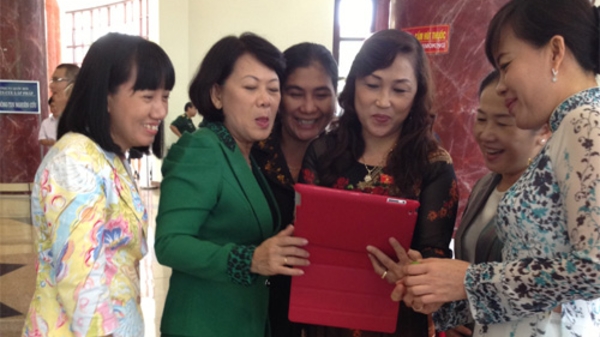 Nhật ký nghị trường: “Thở phào nhưng không nhẹ nhõm”