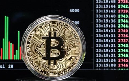 <span style="font-family: 'Times New Roman'; font-size: 14.666666984558105px;">Đồng Bitcoin giảm tới 11,4% xuống còn 4.326,75 USD, mức giảm lớn nhất kể từ tháng 7.&nbsp;</span>