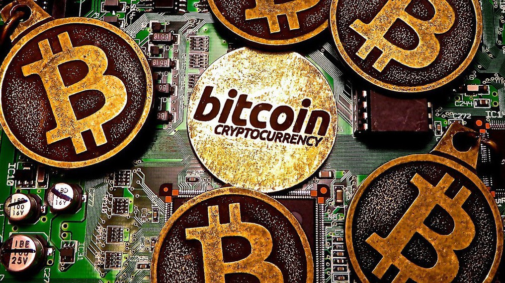 Dù rơi vào thị trường giá xuống, từ đầu năm đến nay, Bitcoin vẫn tăng giá khoảng 1.600%.