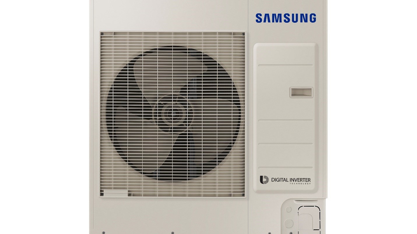 Máy điều hòa không khí công nghệ Wind-FreeTM với hai bước làm lạnh, đem lại nhiệt độ cho sức khỏe.